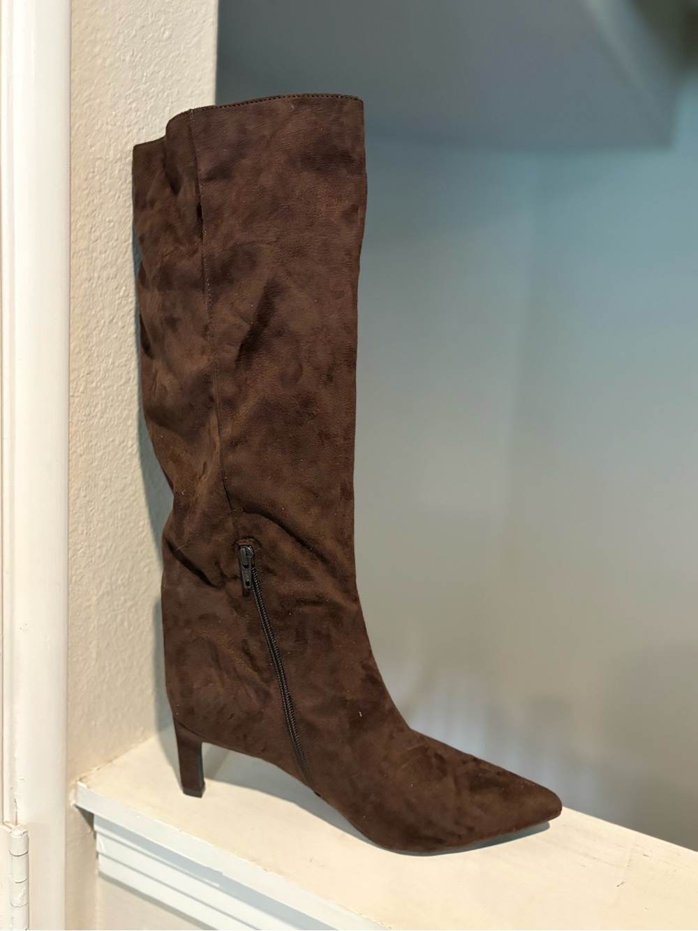 A New Day Justice Brown Faux Suede Pointed Toe Kitten Heel Tall Boots 10 NEW - Picture 5 of 9